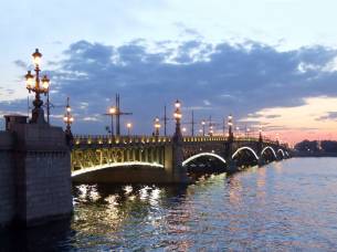 White-Nights-of St-Petersburg-Russia-TAB