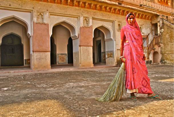 Woman at the Amber Fort - India Tours - On The Go Tours