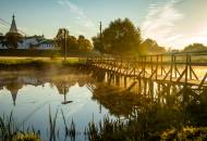 The sun slowly rises over the picturesque scenery of Suzdal