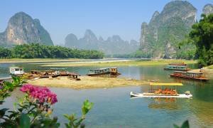 Yangshuo Peaks Bamboo Rafts 