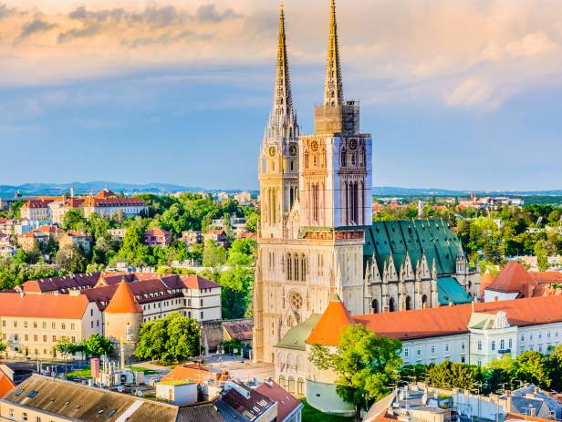 Sun shining through the cathedral in Zagreb