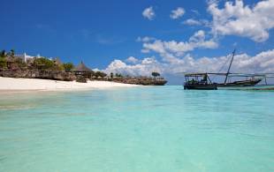 Zanzibar-beach-in-Tanzania