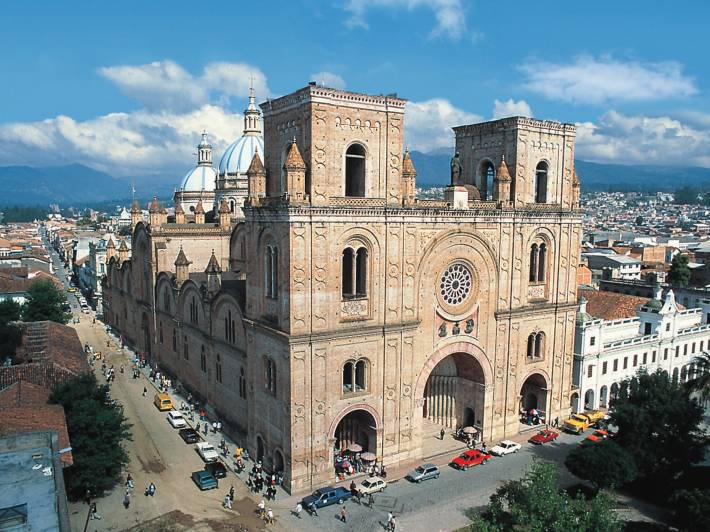 avenue-of-volcanoes-secondary-itinerary3-private-tours-ecuador