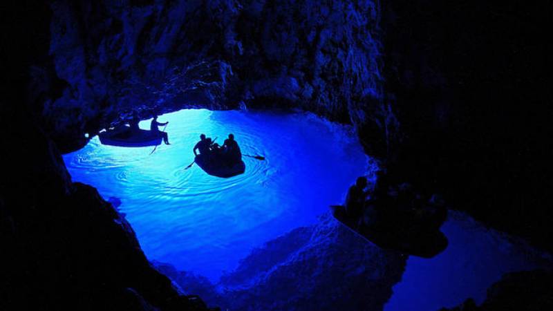 Blue Cave and Vis Island Day Trip from Hvar with Lunch and Wine Tasting