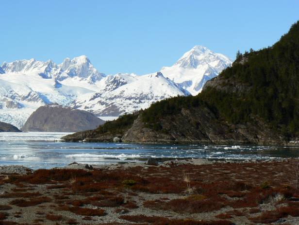 Panoramic view of the mountains that make up the Tierra del Fuego National Park