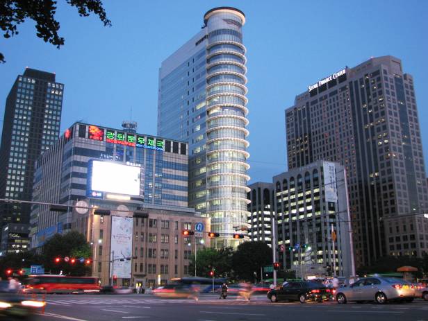 Lights brightening the beautiful cityscape in Seoul