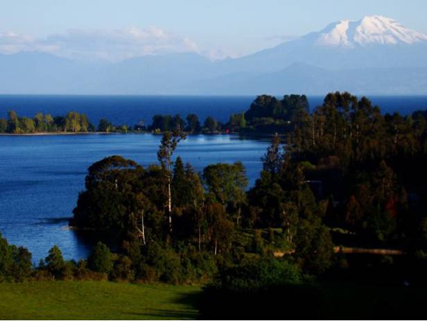 Houses along the waterfront of Puerto Varas