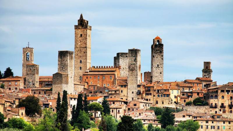 San Gimignano, Siena, Monteriggioni, Chianti Day Trip with Lunch & Wine Tasting
